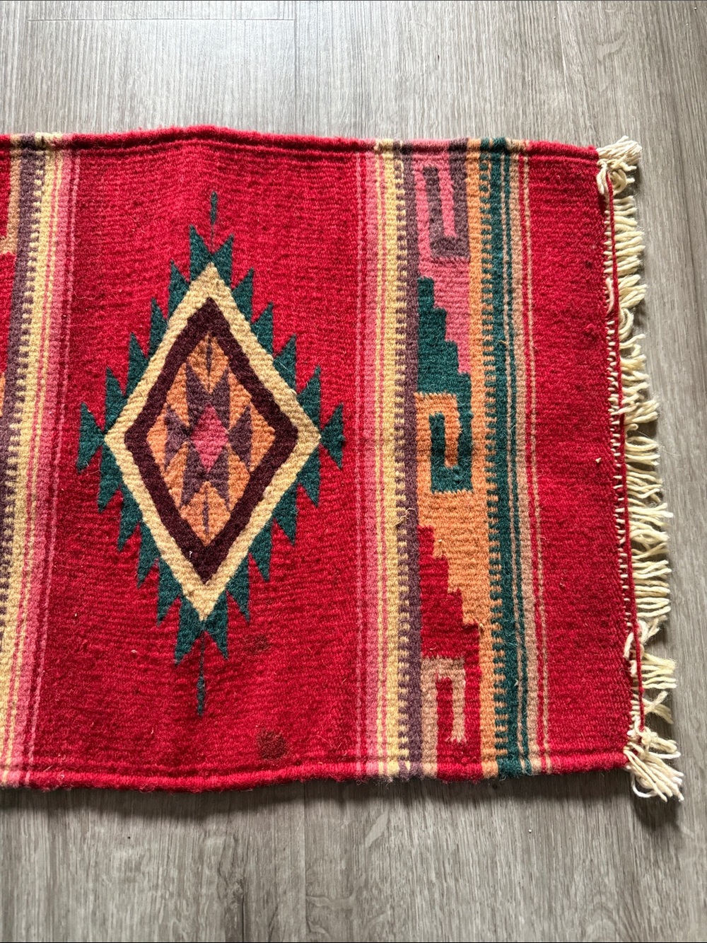 Red Southwestern Diamond Accent Table Mat - Picture 9 of 10